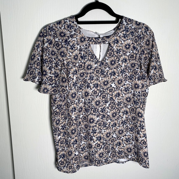 Banana Republic Floral Short Sleeve Blouse - Picture 3 of 5